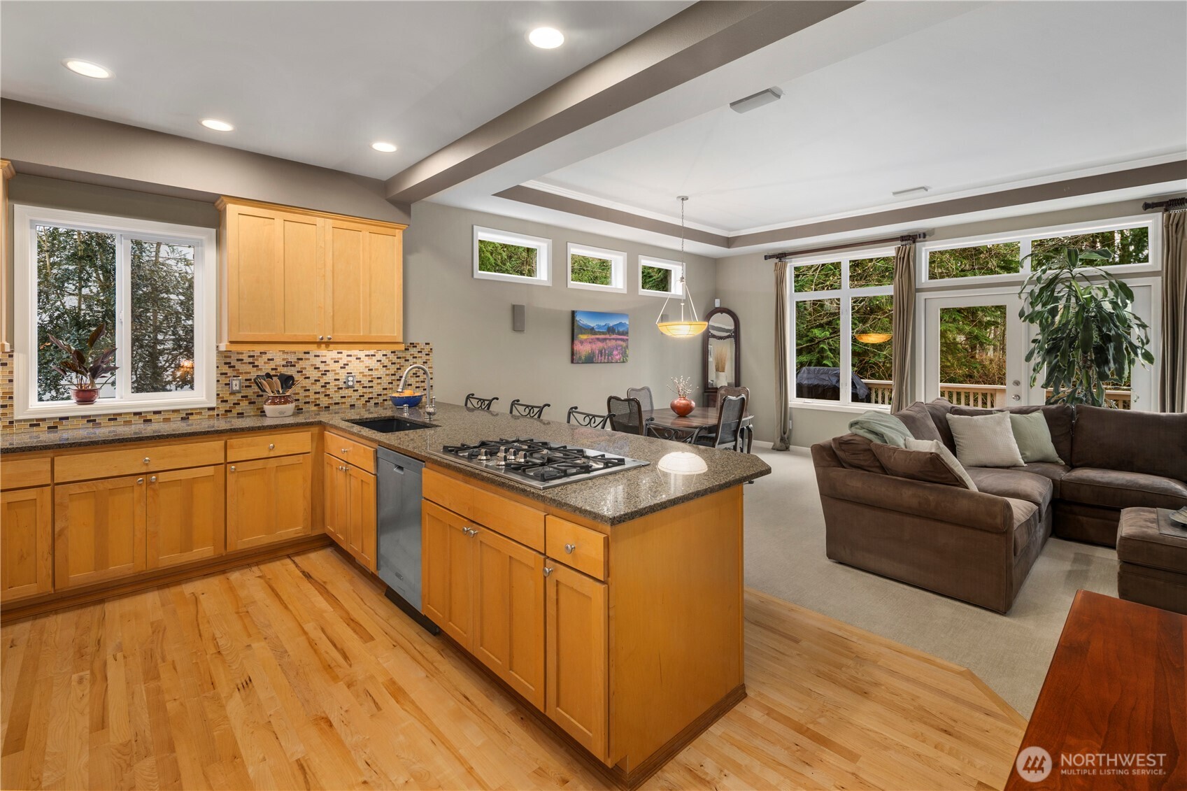 MLS #NWM2469788 image #4