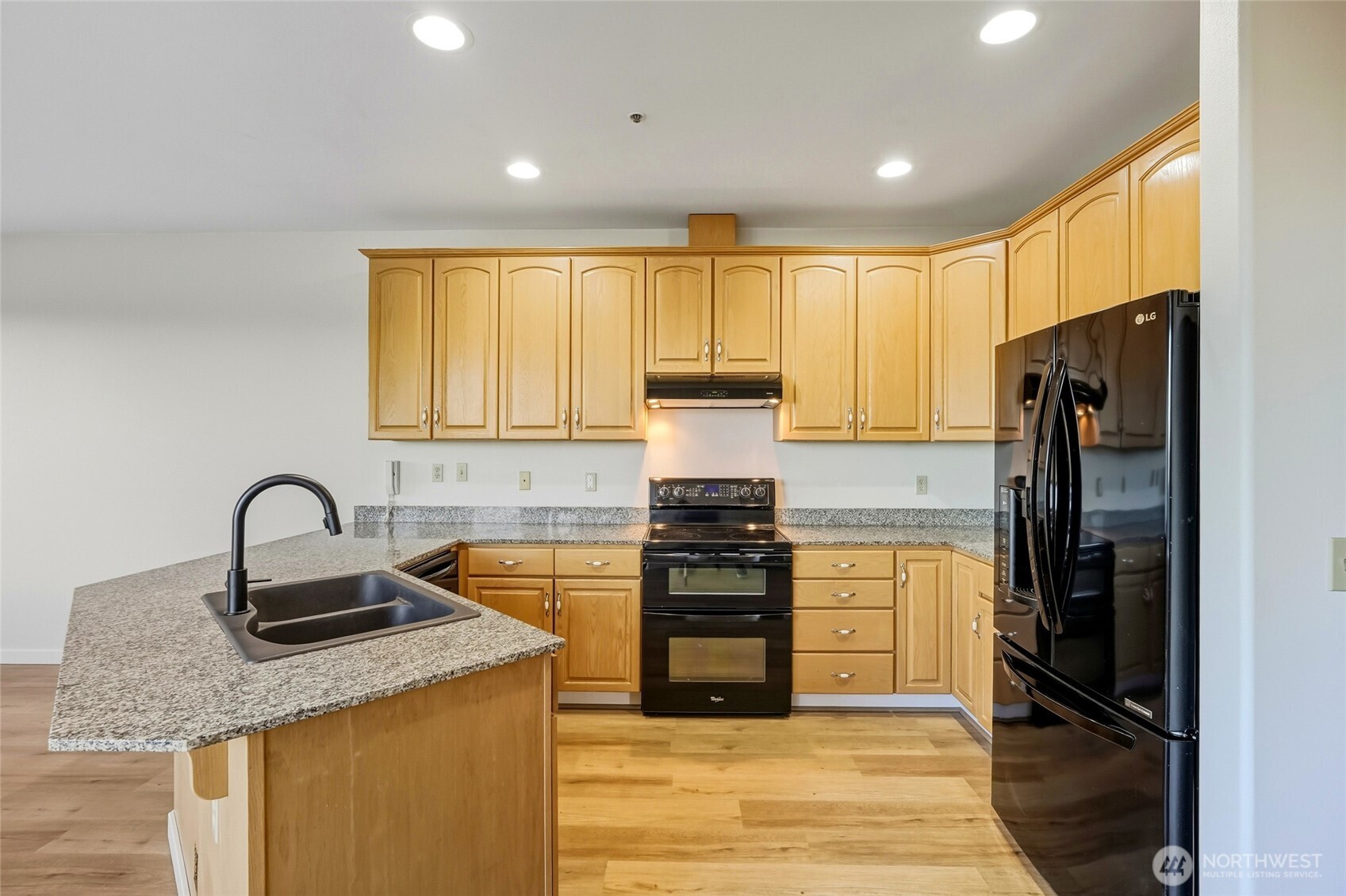 MLS #NWM2469797 image #5