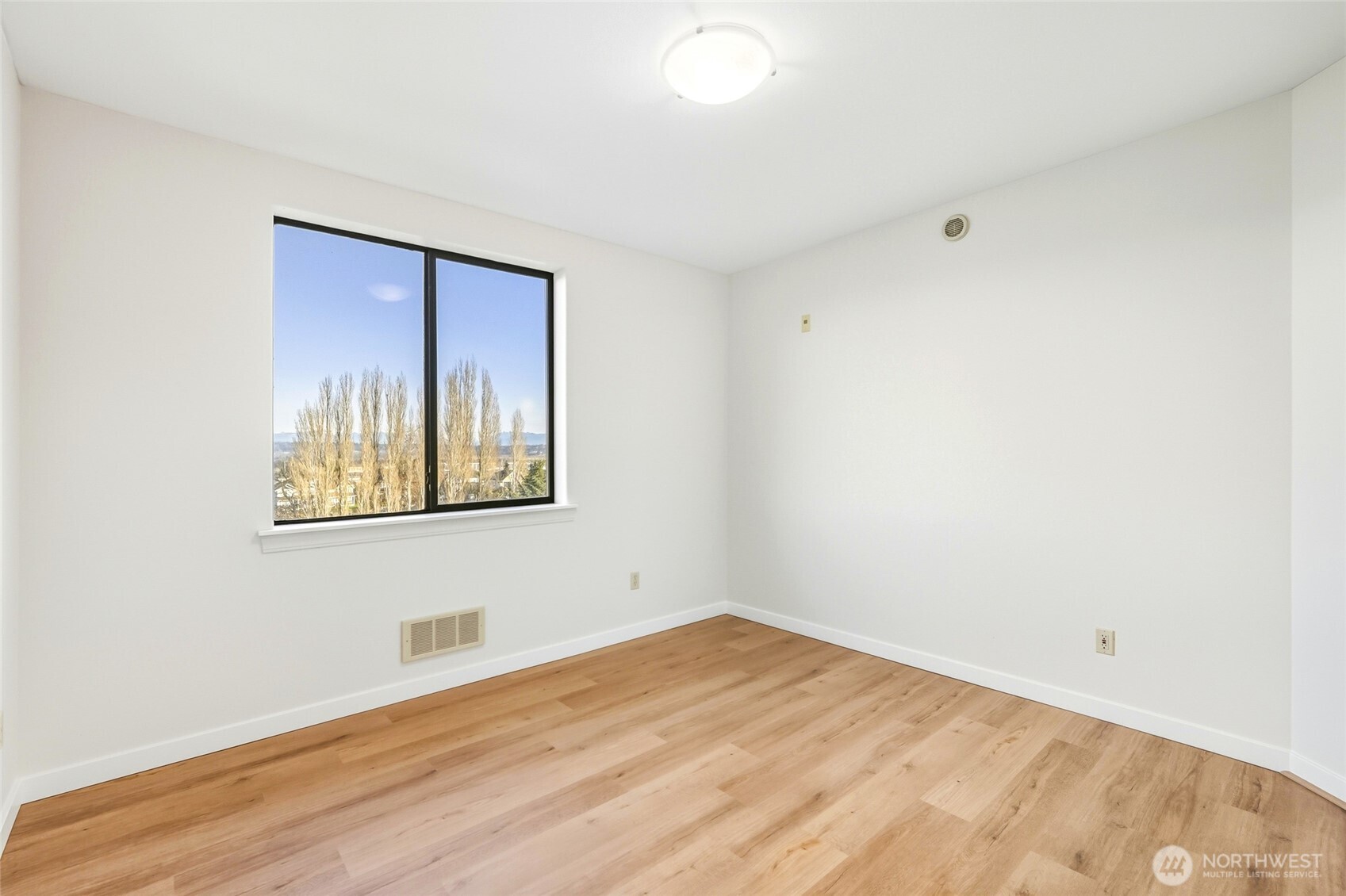 MLS #NWM2469797 image #14