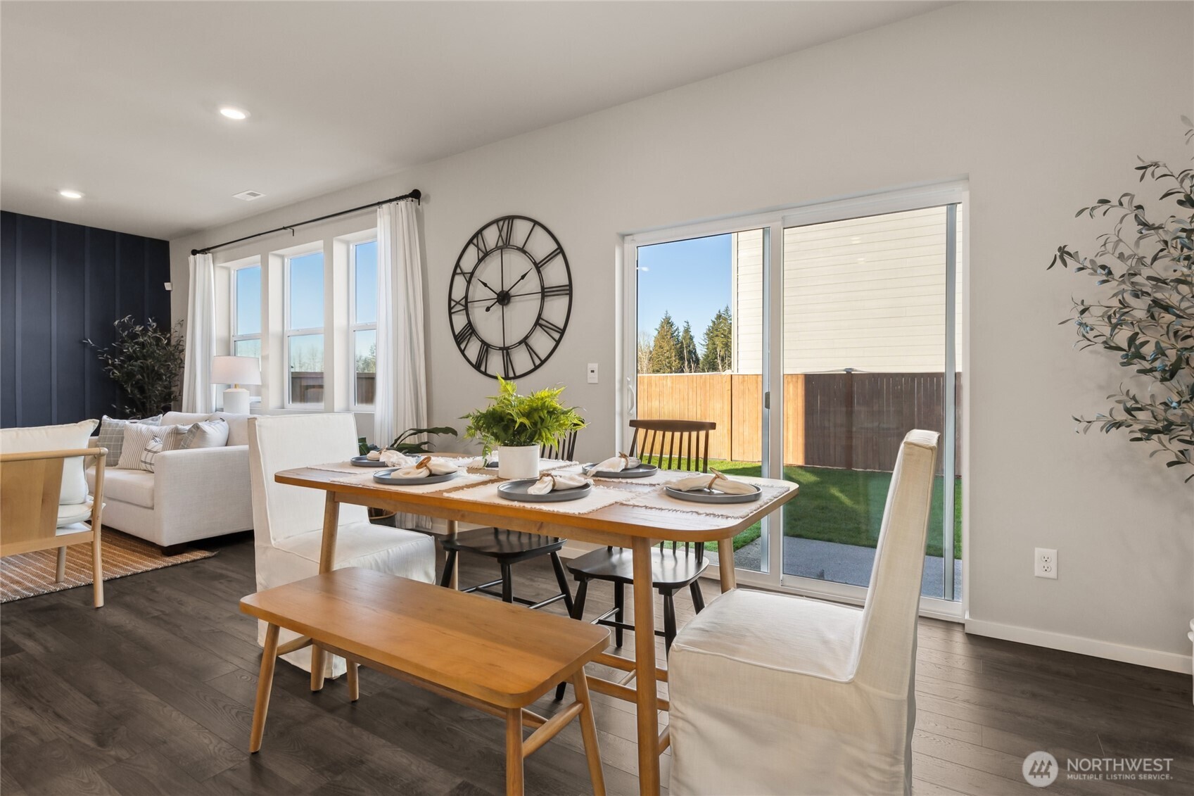 MLS #NWM2469834 image #4