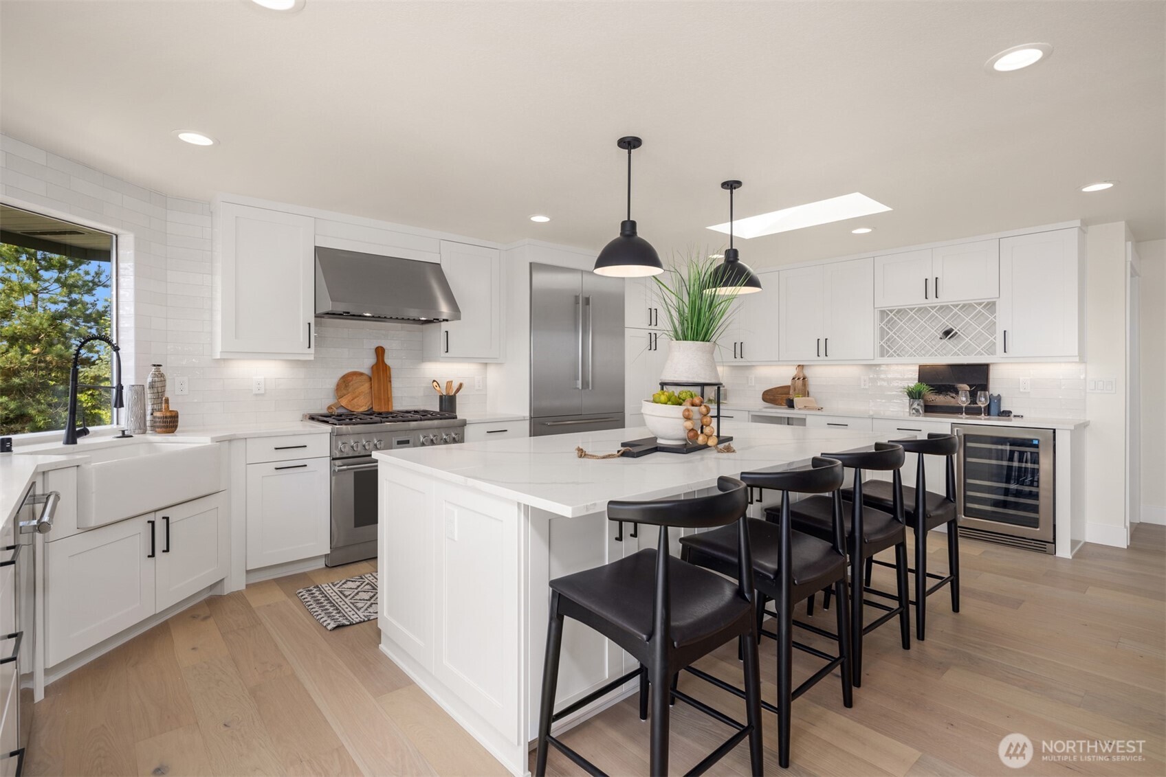 MLS #NWM2469868 image #7