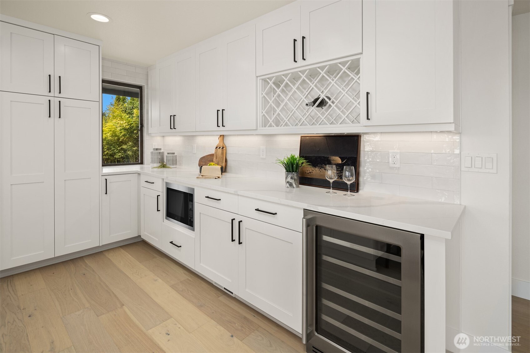 MLS #NWM2469868 image #10