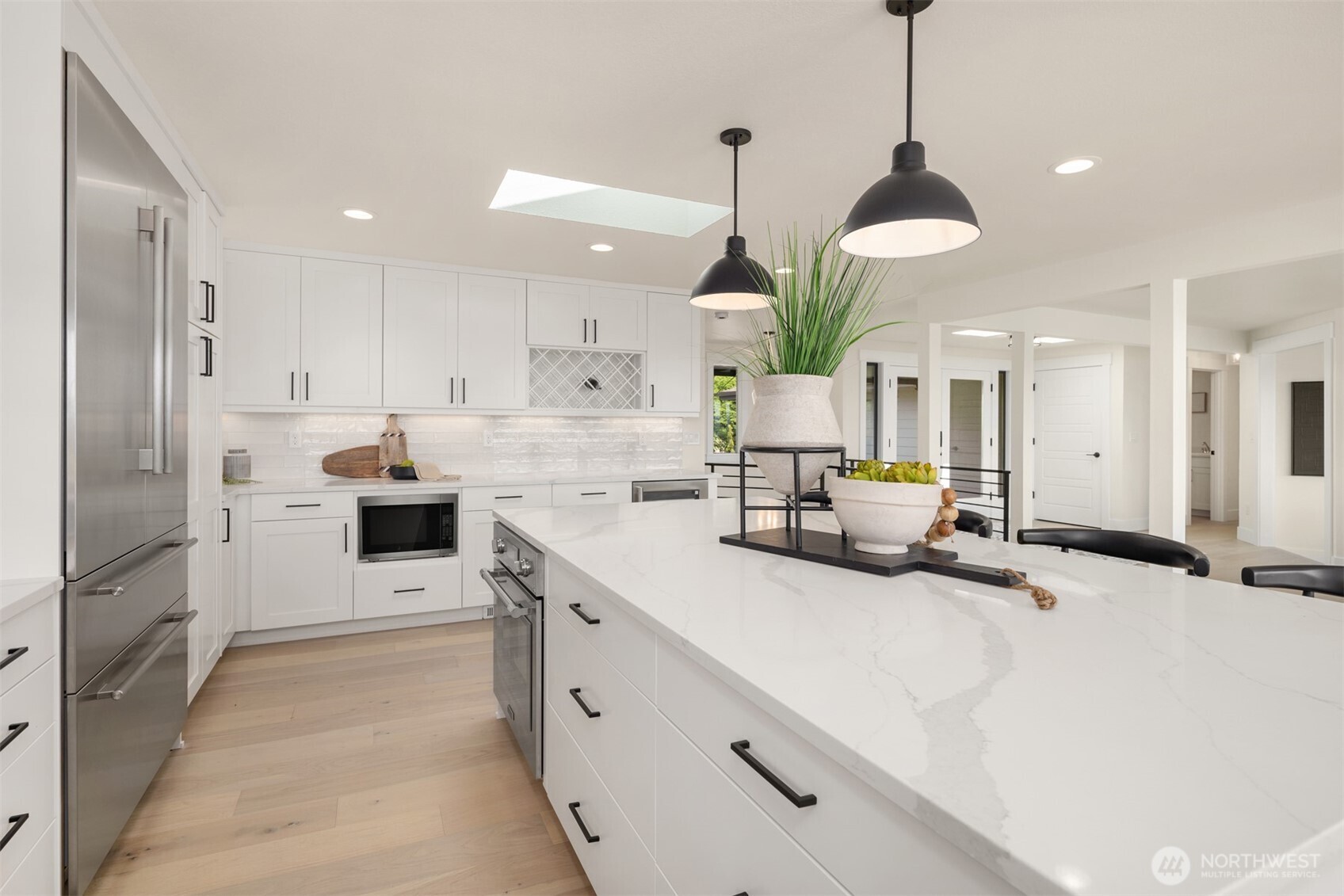 MLS #NWM2469868 image #9