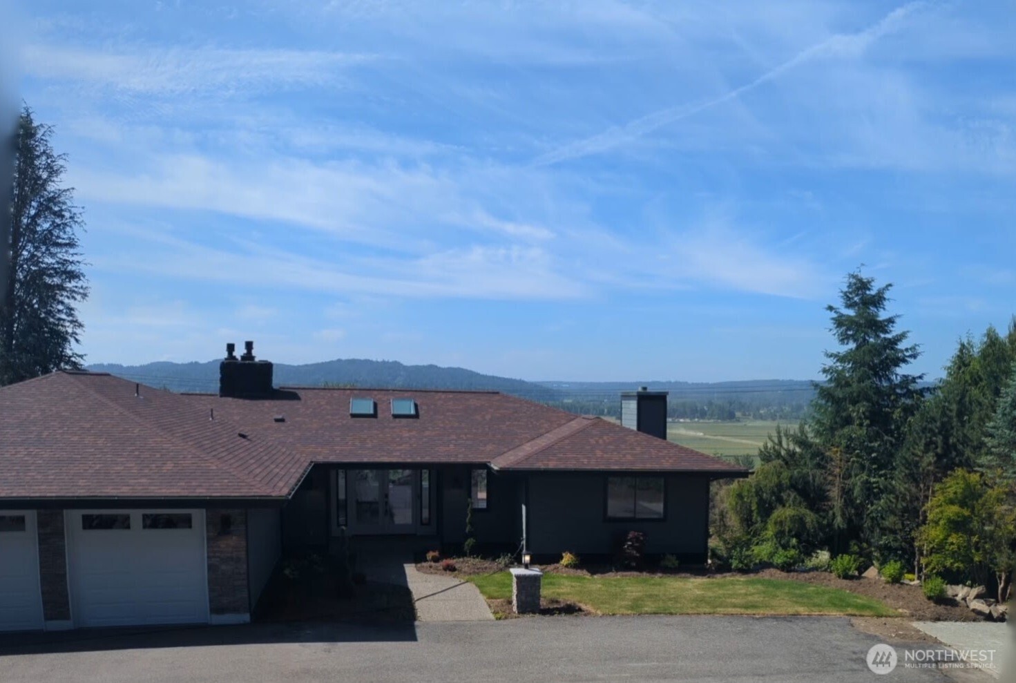 MLS #NWM2469868 image #0