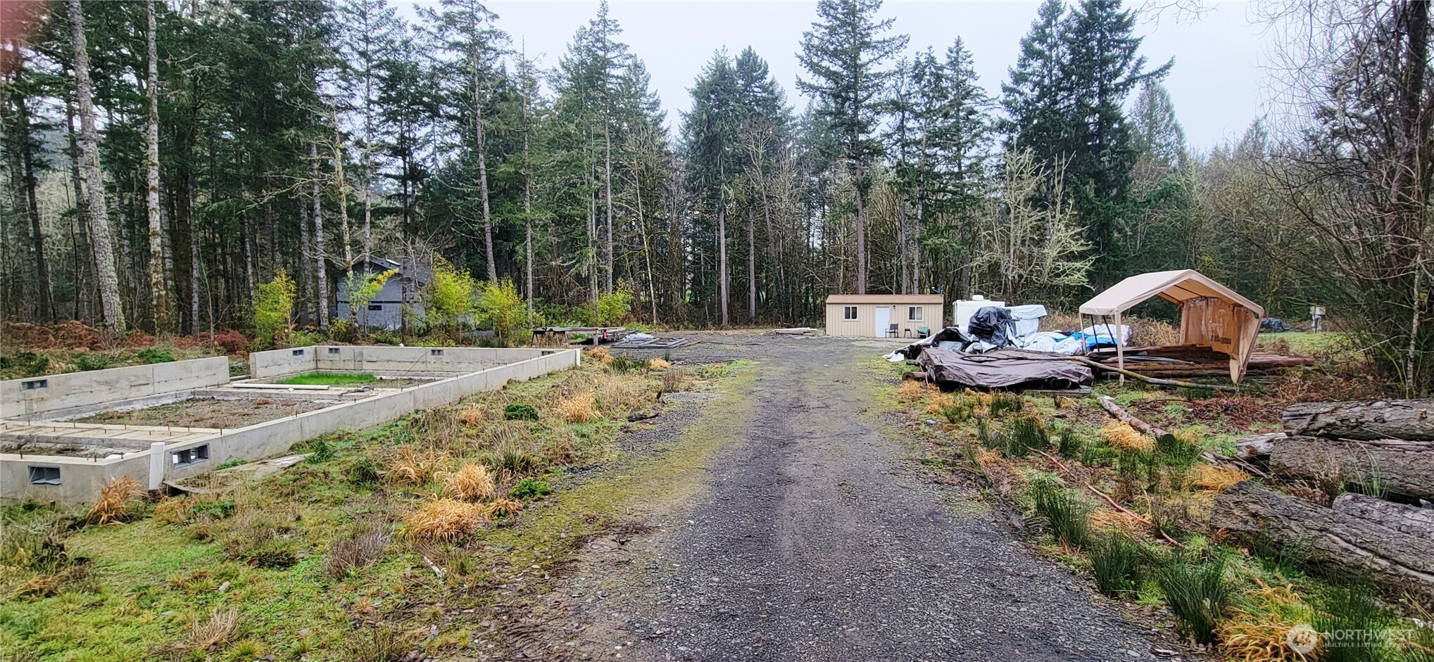 MLS #NWM2469886 image #3