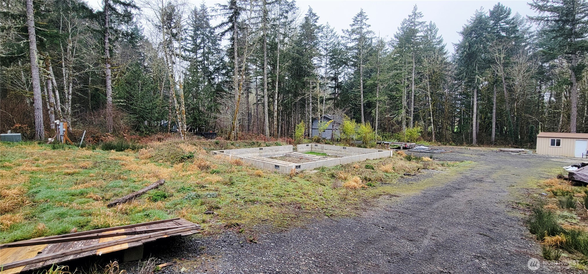 MLS #NWM2469886 image #2