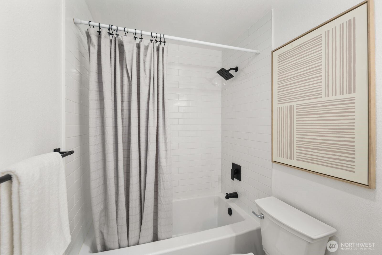 MLS #NWM2469899 image #17