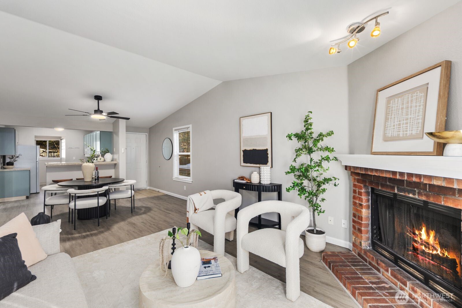 MLS #NWM2469899 image #7