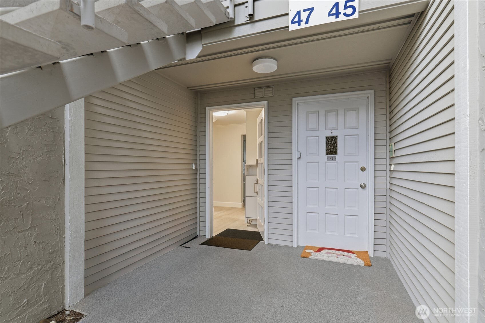 MLS #NWM2469993 image #3