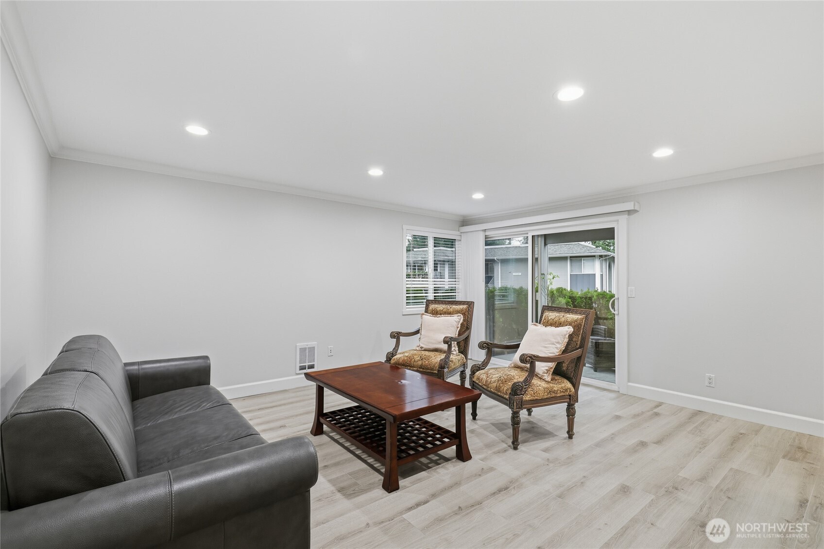 MLS #NWM2469993 image #5