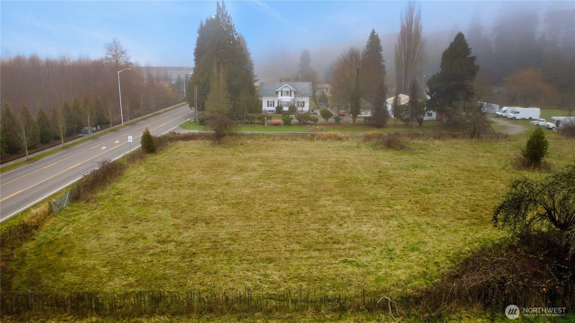 MLS #NWM2470035 image #12