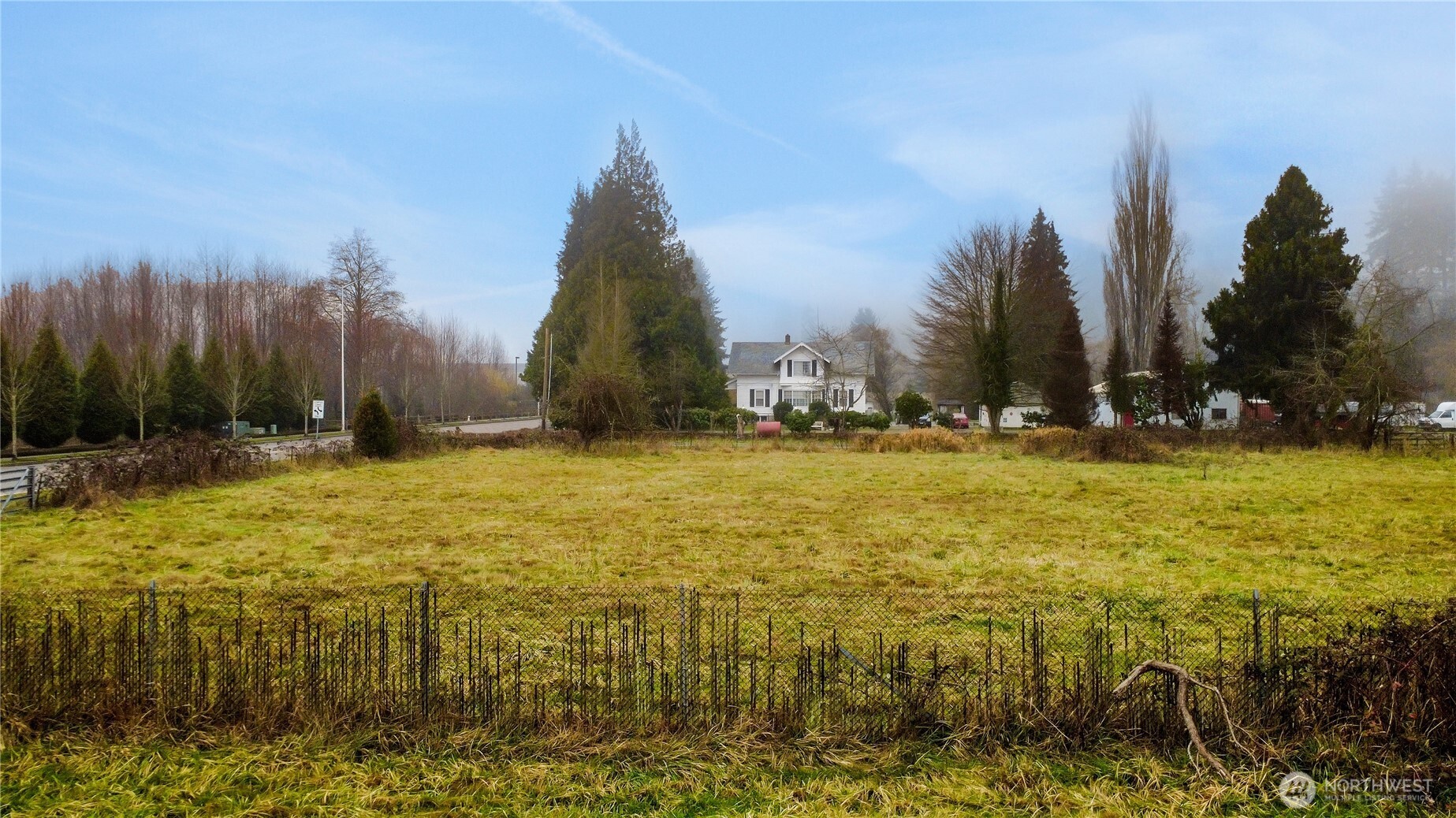 MLS #NWM2470035 image #4