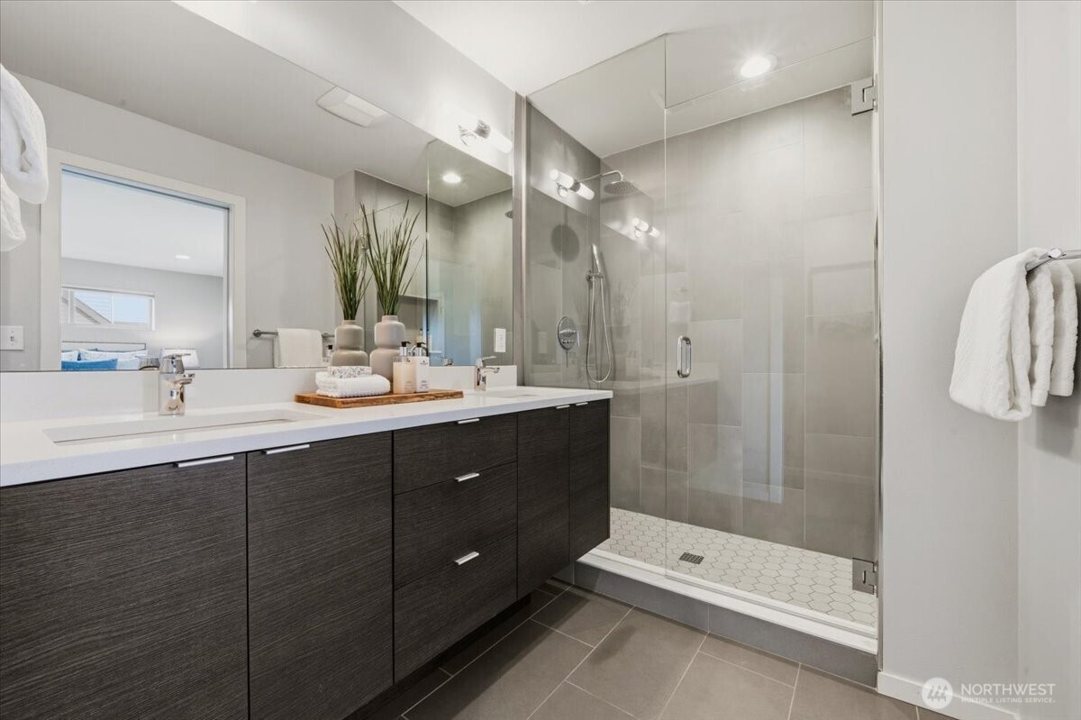 MLS #NWM2470896 image #18