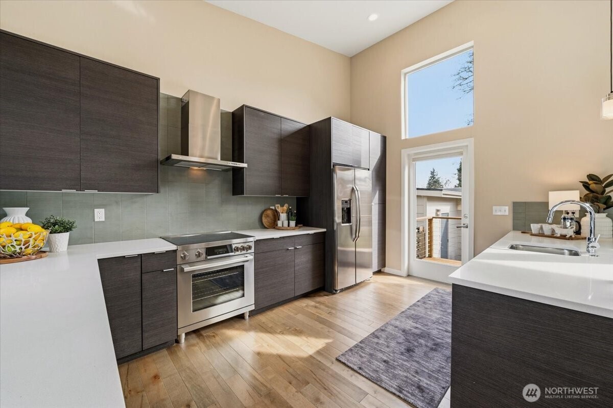 MLS #NWM2470896 image #12