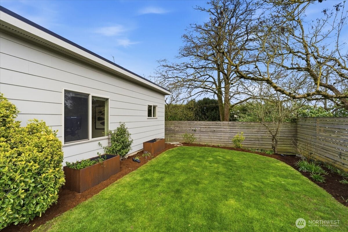 MLS #NWM2470896 image #31