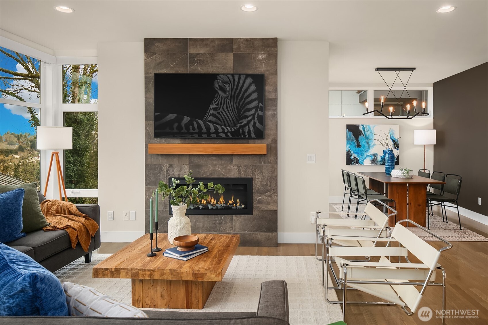 MLS #NWM2476477 image #2