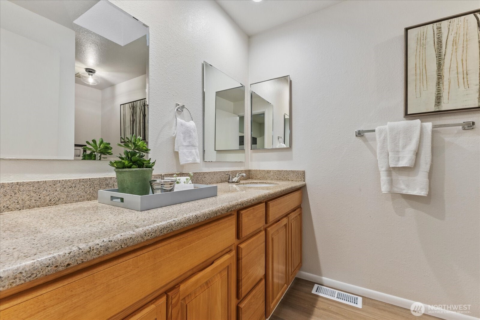 MLS #NWM2481037 image #19