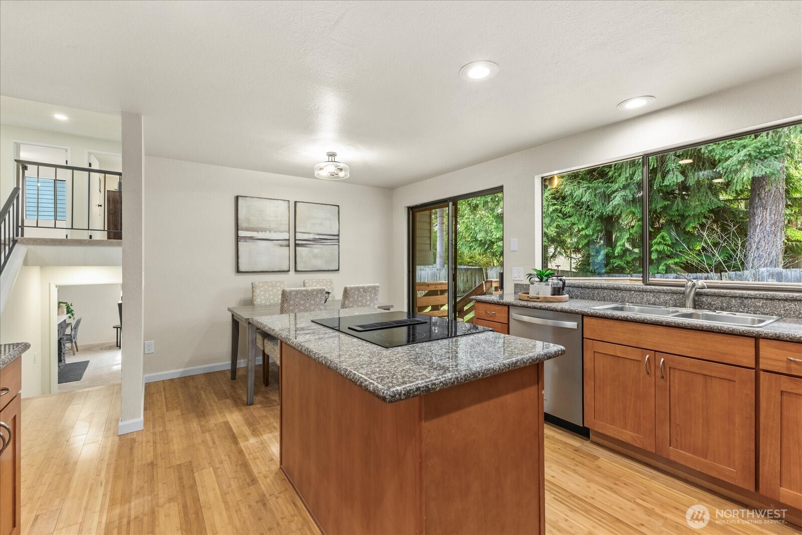 MLS #NWM2481037 image #10