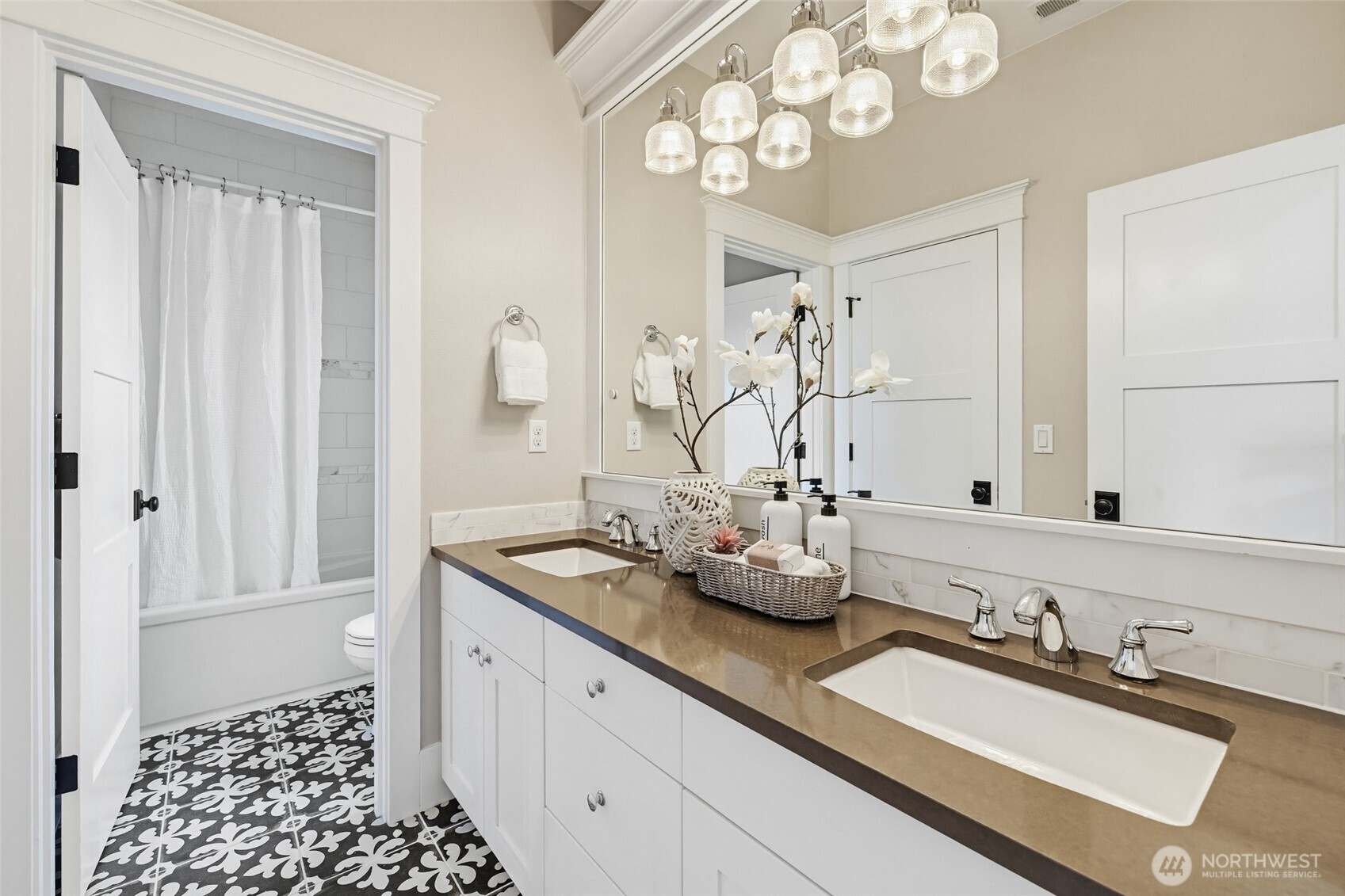 MLS #NWM2481463 image #22