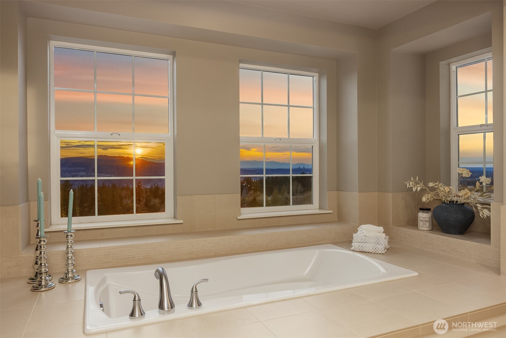 MLS #NWM2481779 image #21