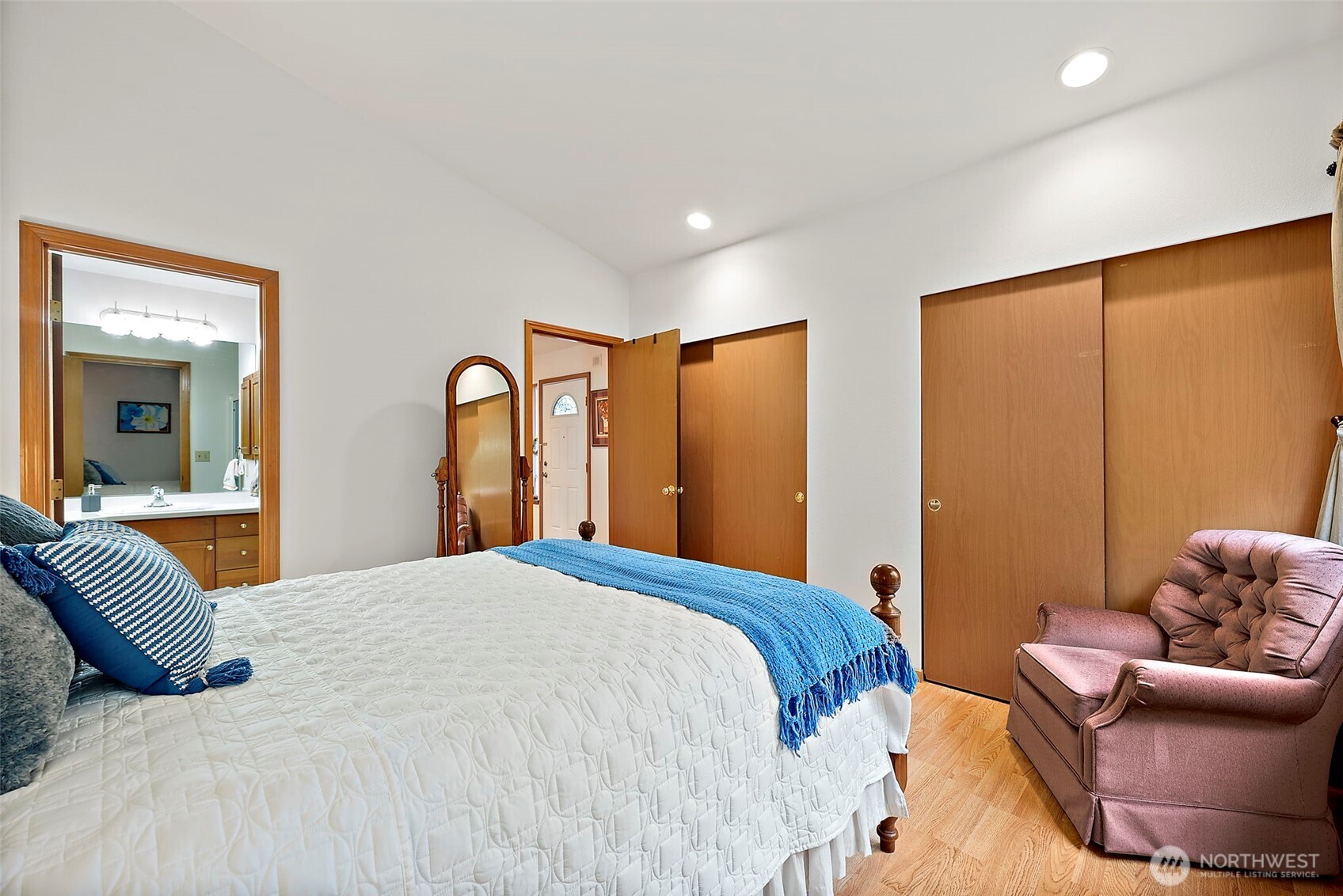 MLS #NWM2482632 image #4