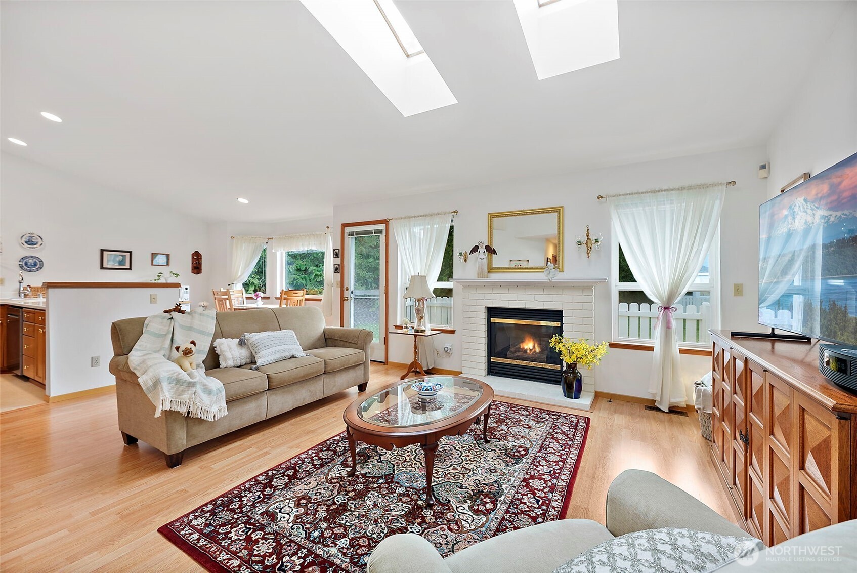 MLS #NWM2482632 image #11