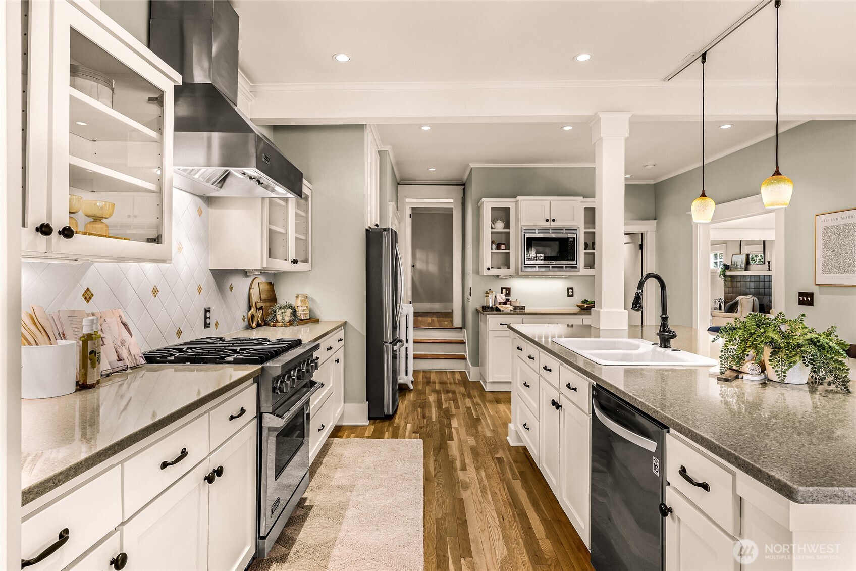 MLS #NWM2484794 image #9