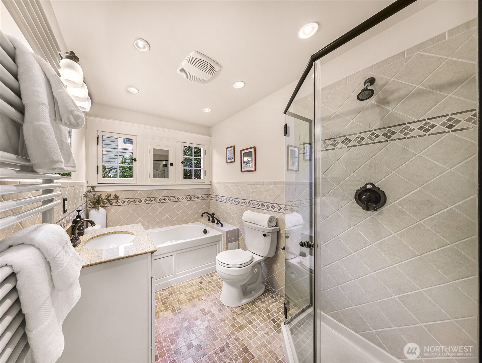 MLS #NWM2484794 image #24