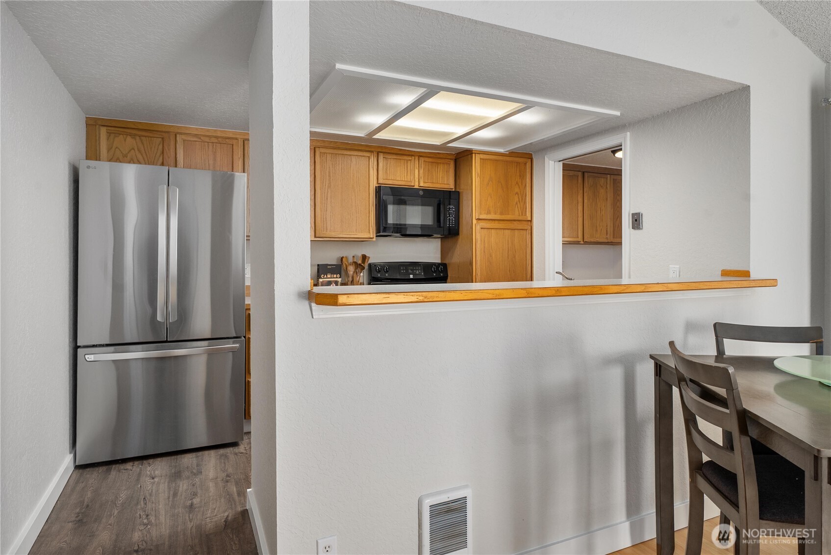 MLS #NWM2487785 image #5