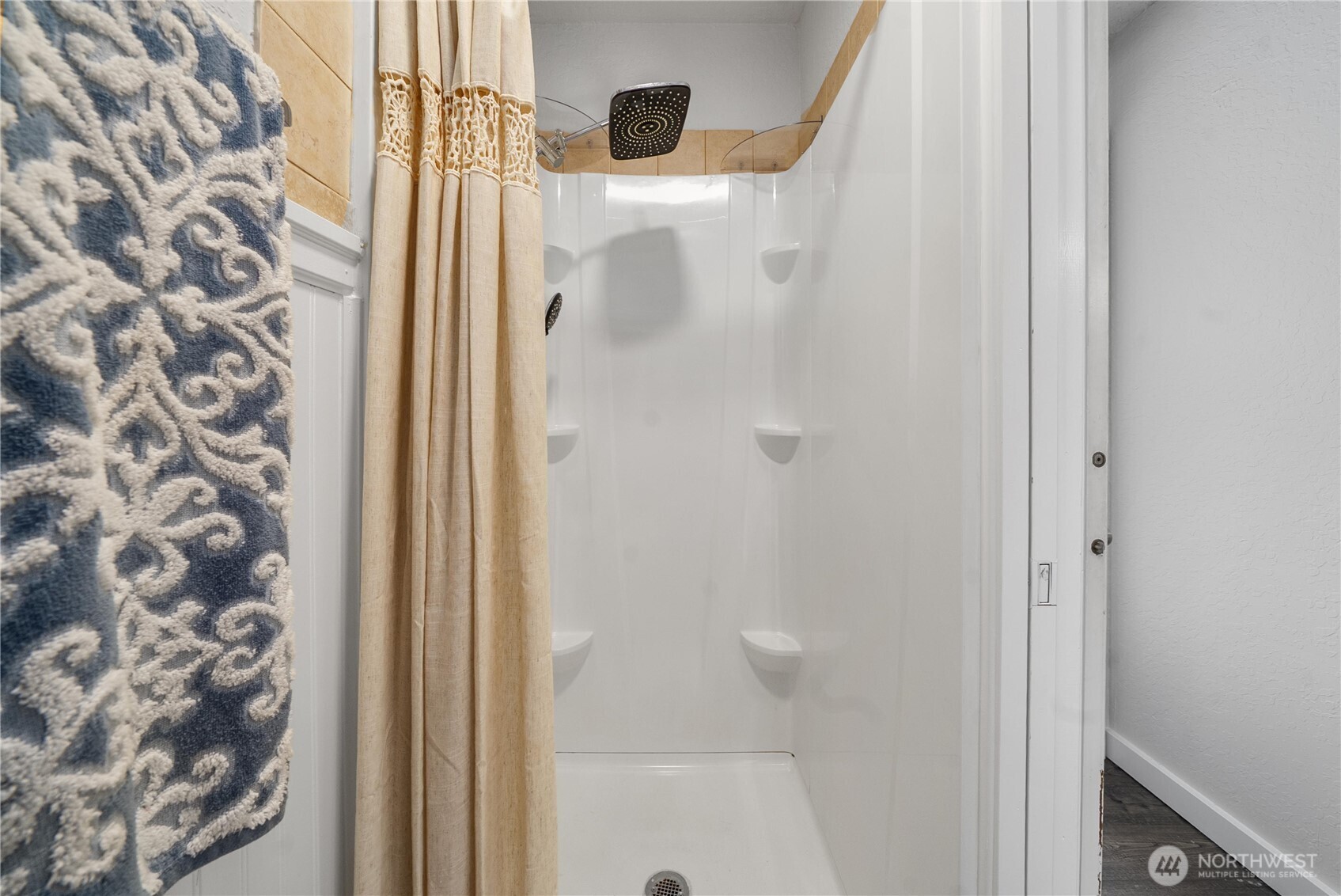 MLS #NWM2487785 image #16