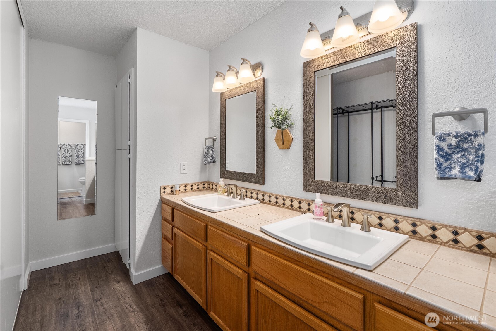 MLS #NWM2487785 image #13