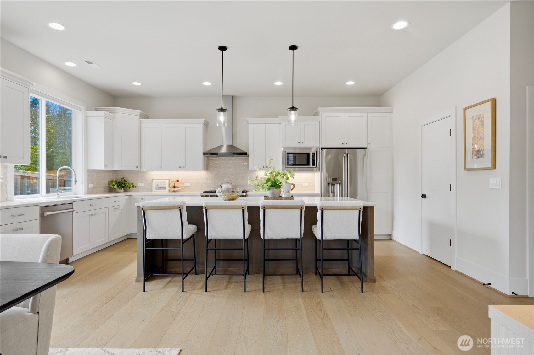 MLS #NWM2488162 image #8