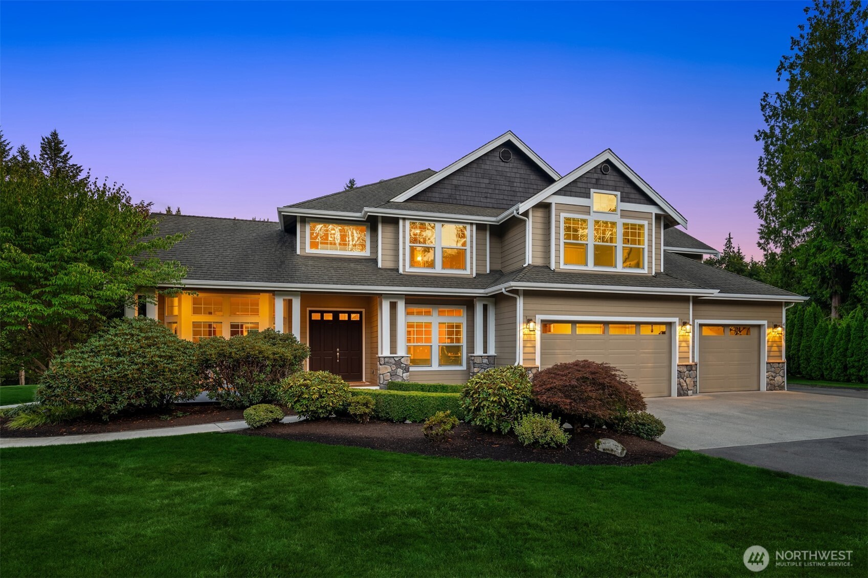 MLS #NWM2489332 image #2