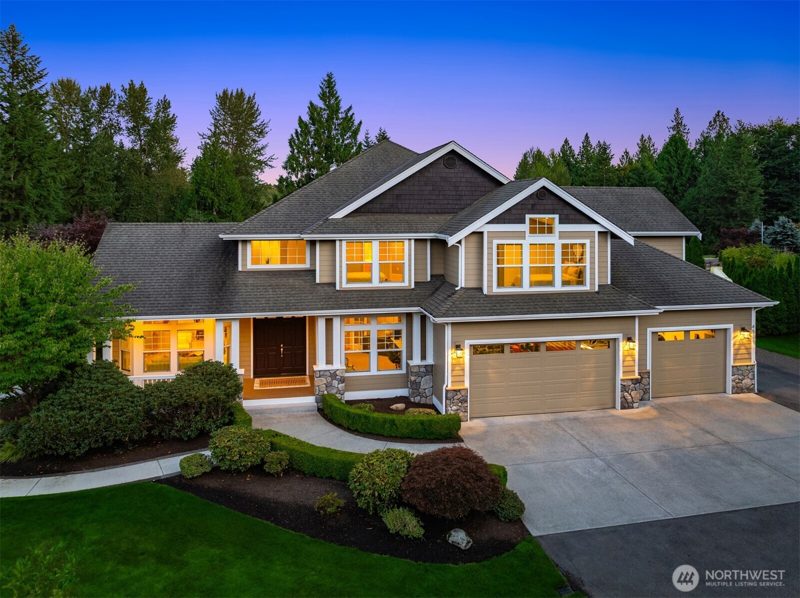 MLS #NWM2489332 image #1