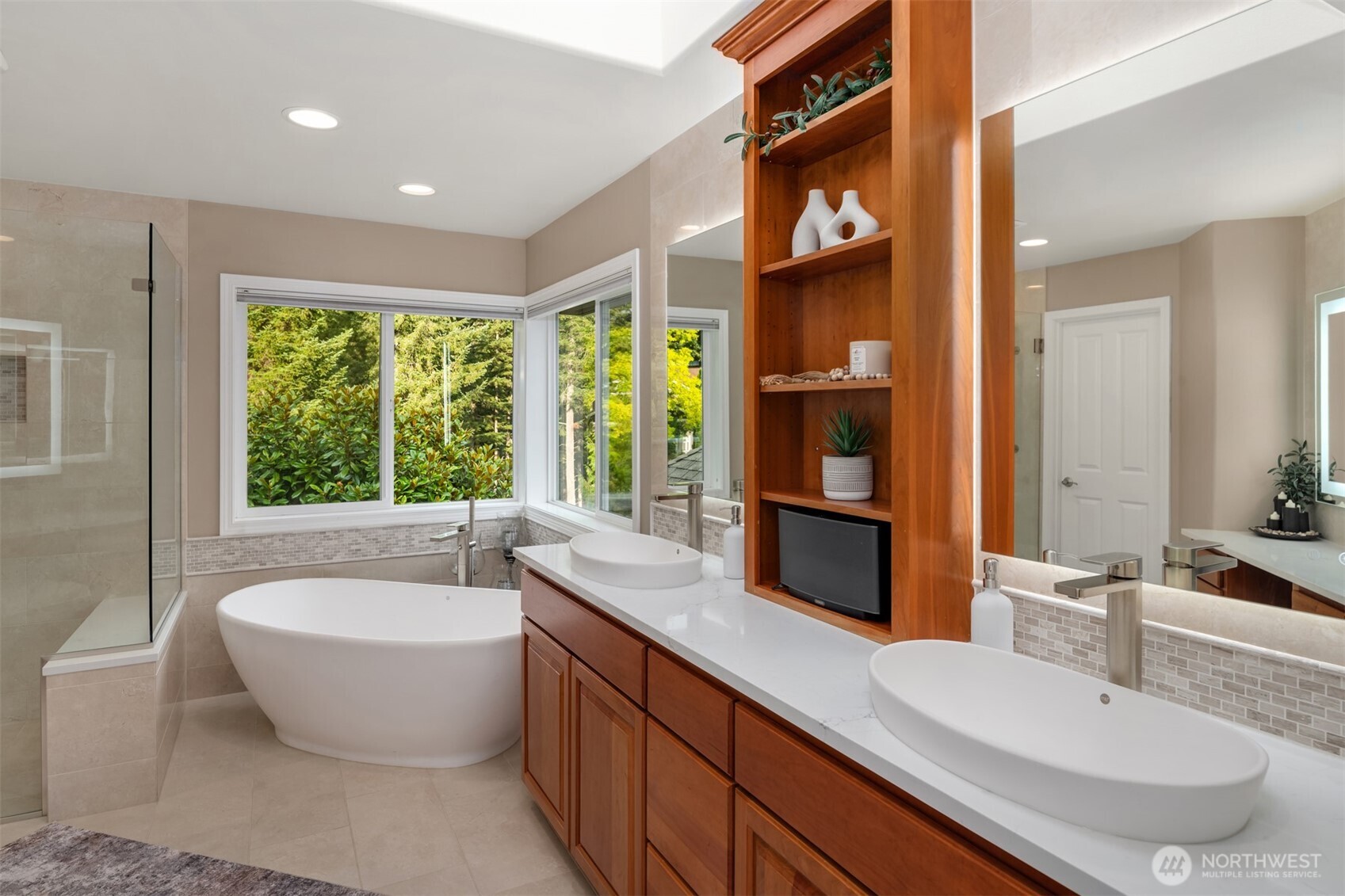 MLS #NWM2489332 image #19