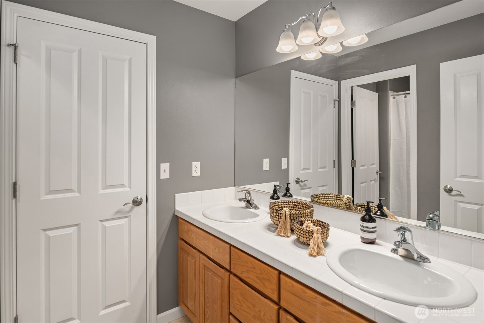 MLS #NWM2489332 image #22