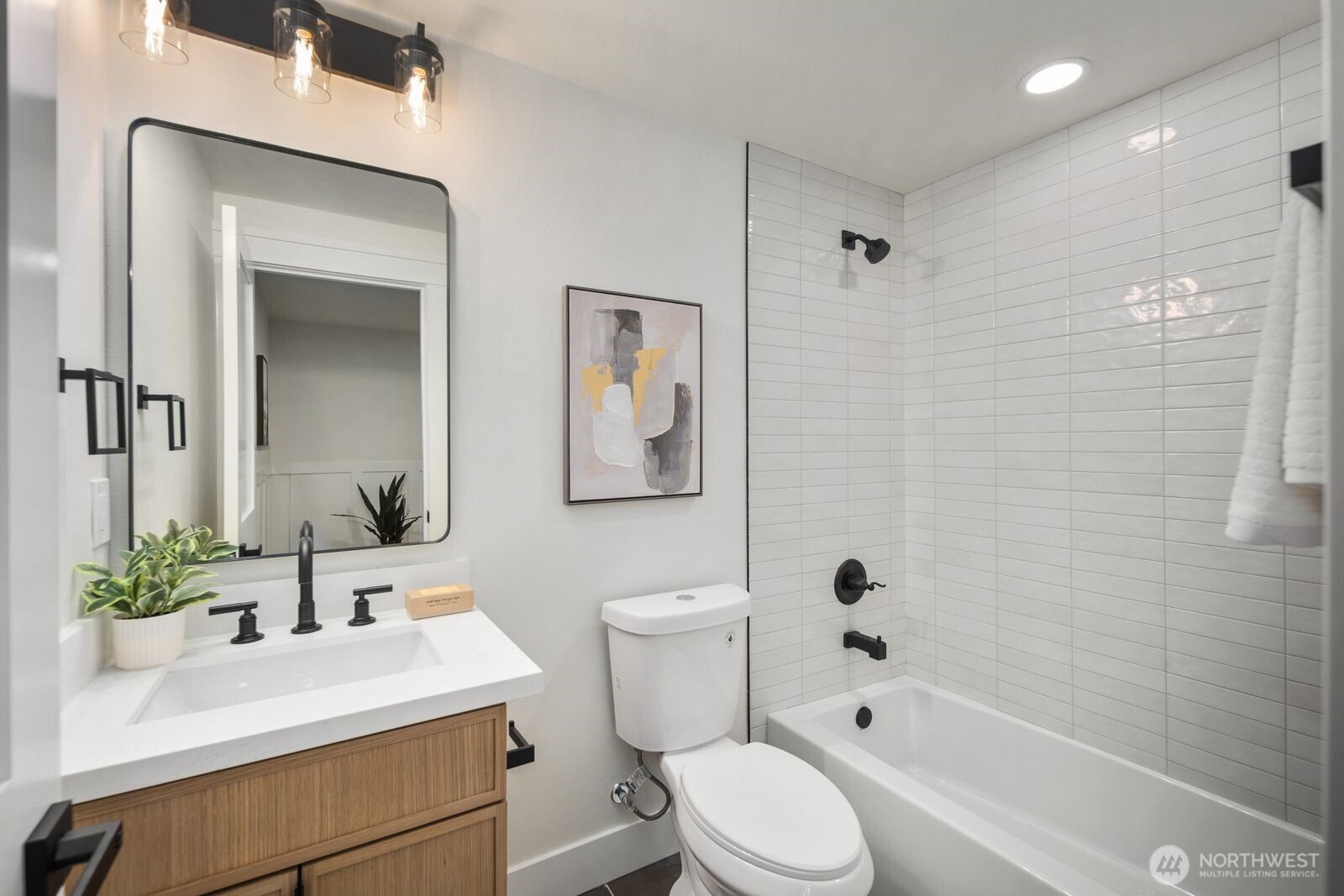 MLS #NWM2491854 image #20