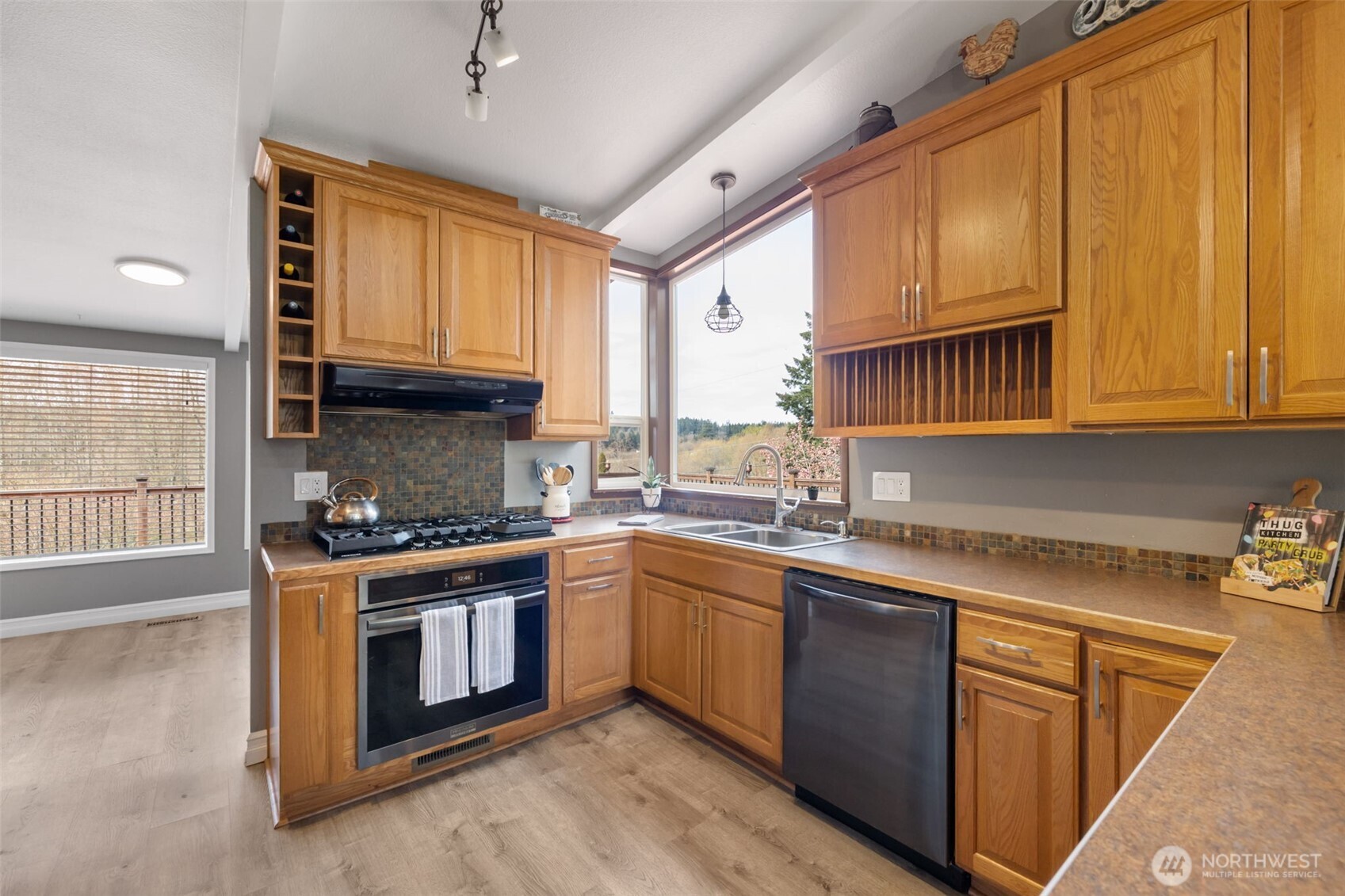 MLS #NWM2491994 image #6