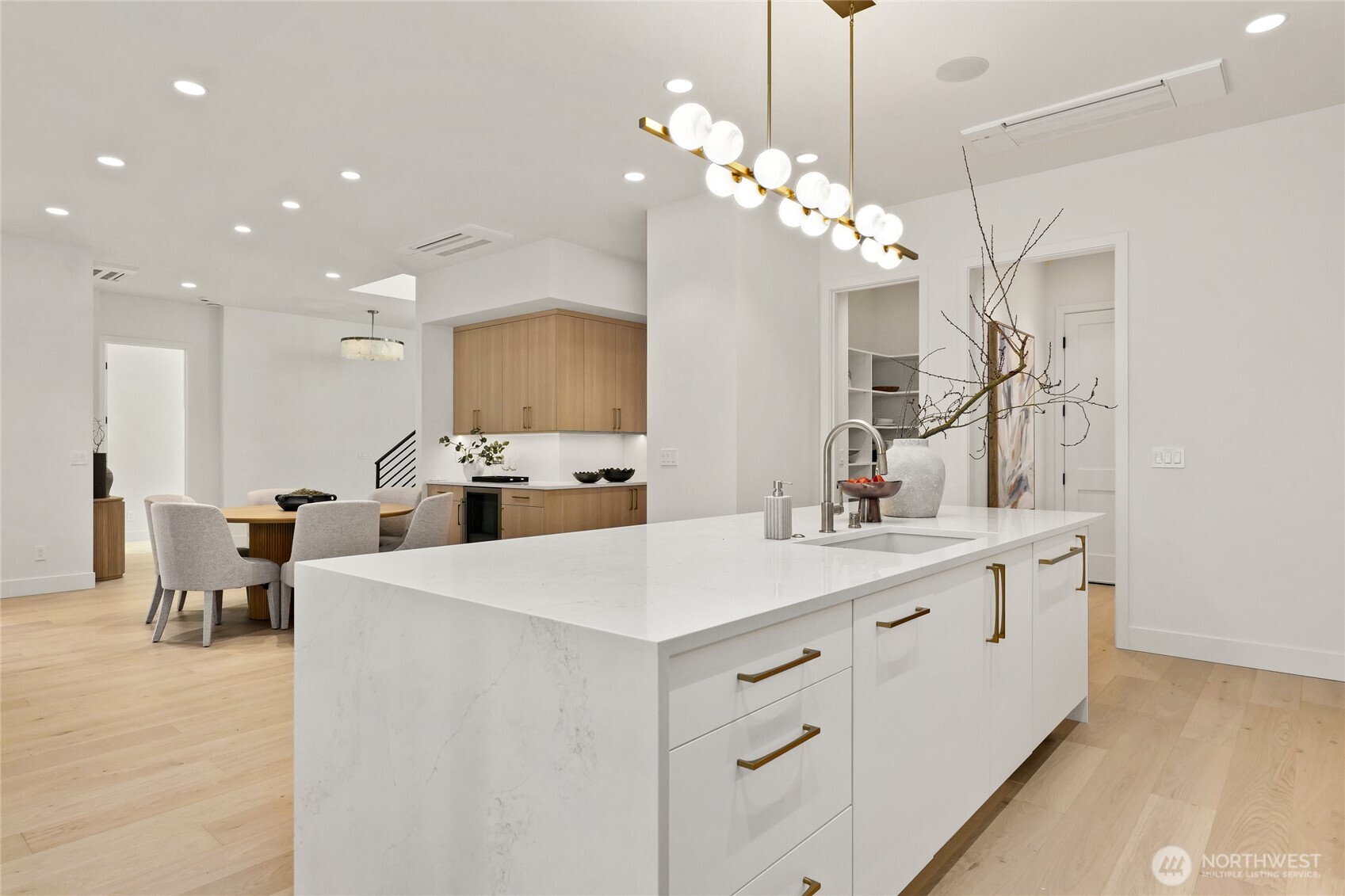 MLS #NWM2492402 image #6