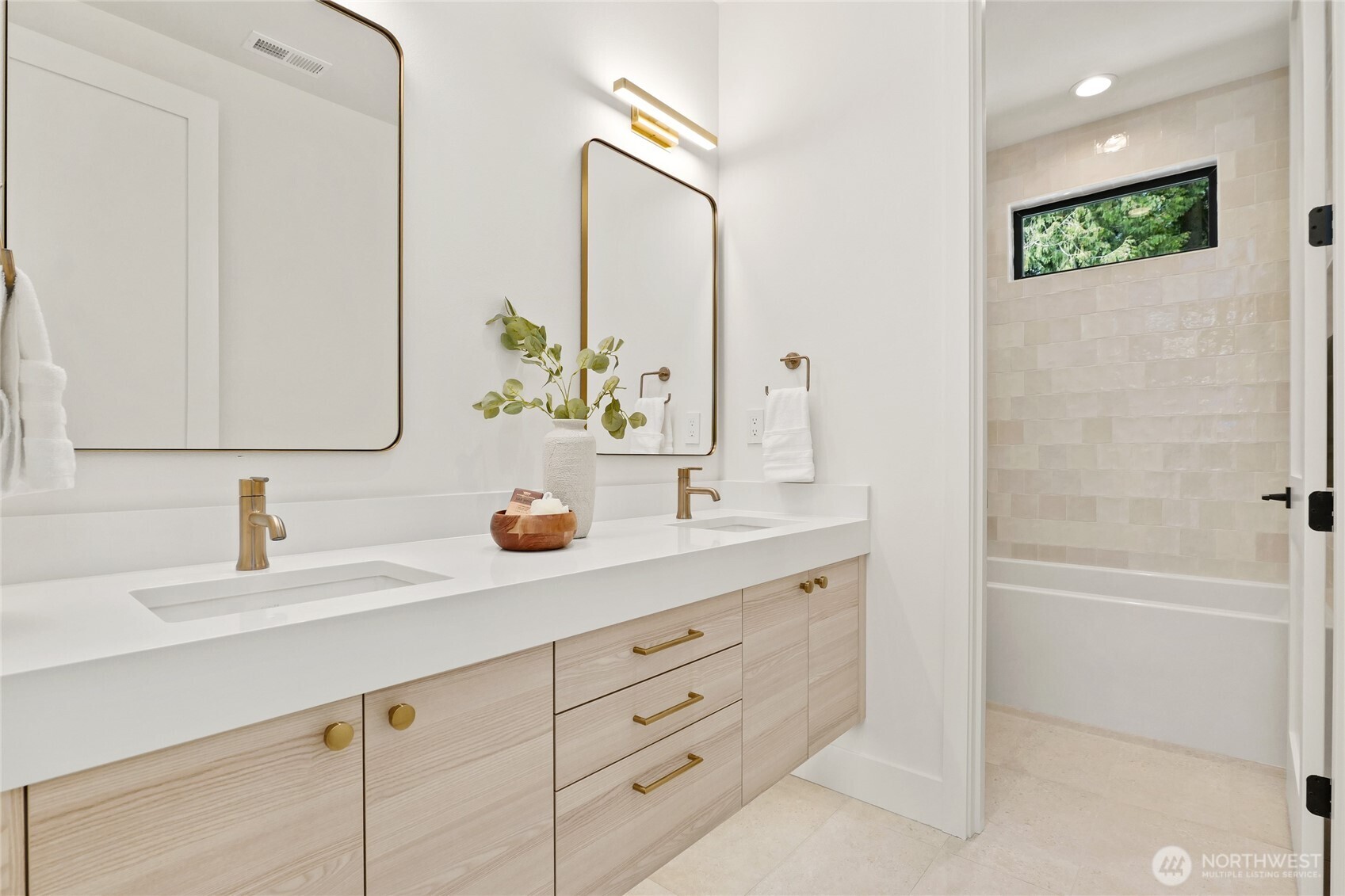 MLS #NWM2492402 image #22