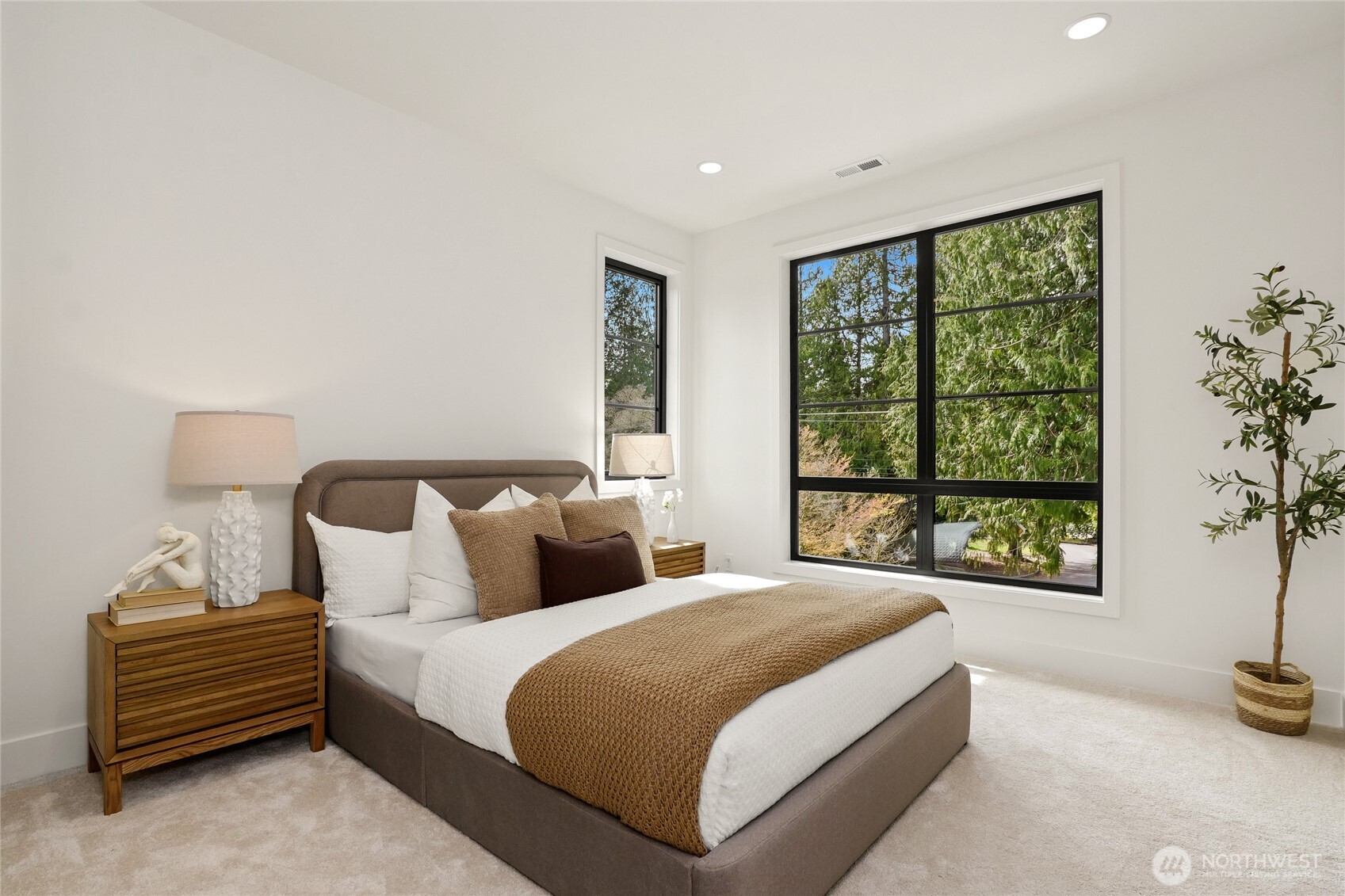 MLS #NWM2492402 image #24