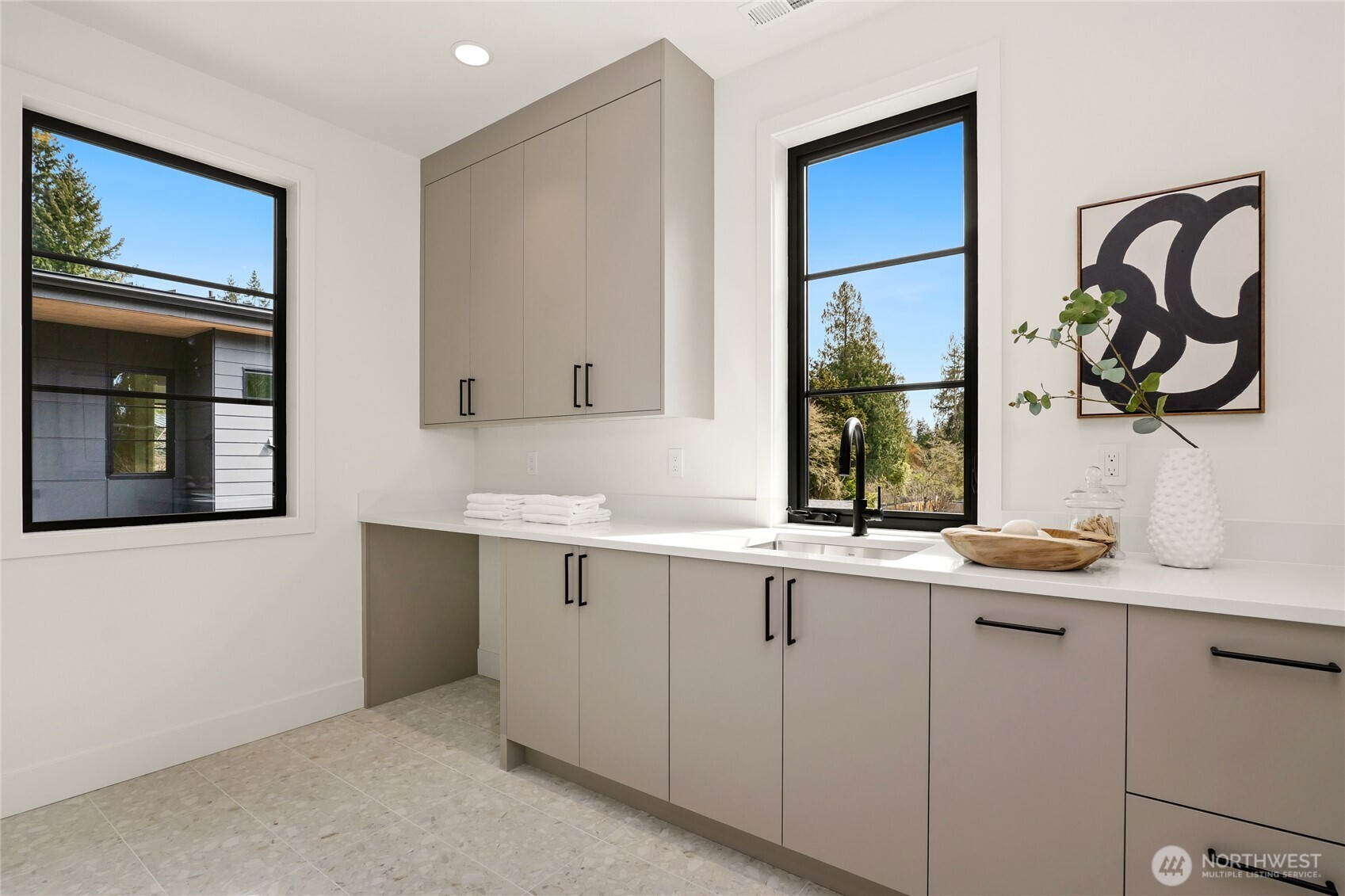 MLS #NWM2492402 image #26
