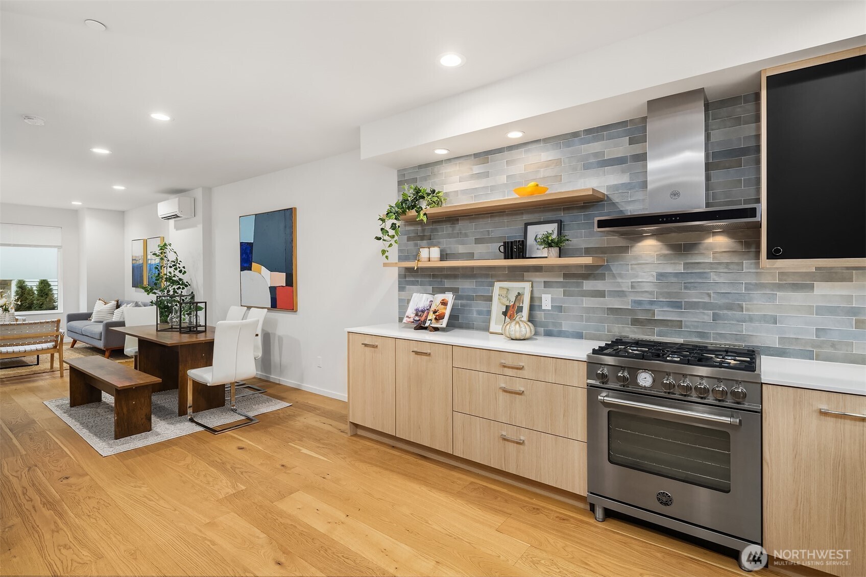 MLS #NWM2495263 image #9