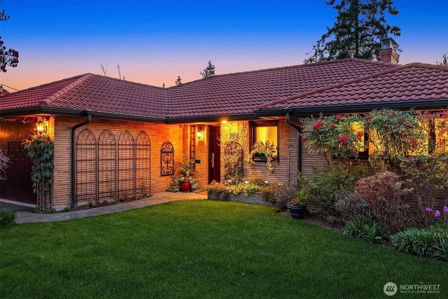 MLS #NWM2495264 image #2