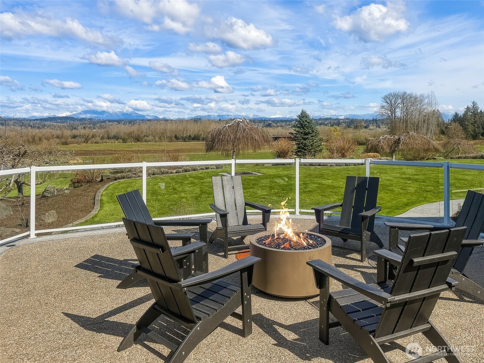 MLS #NWM2495378 image #1