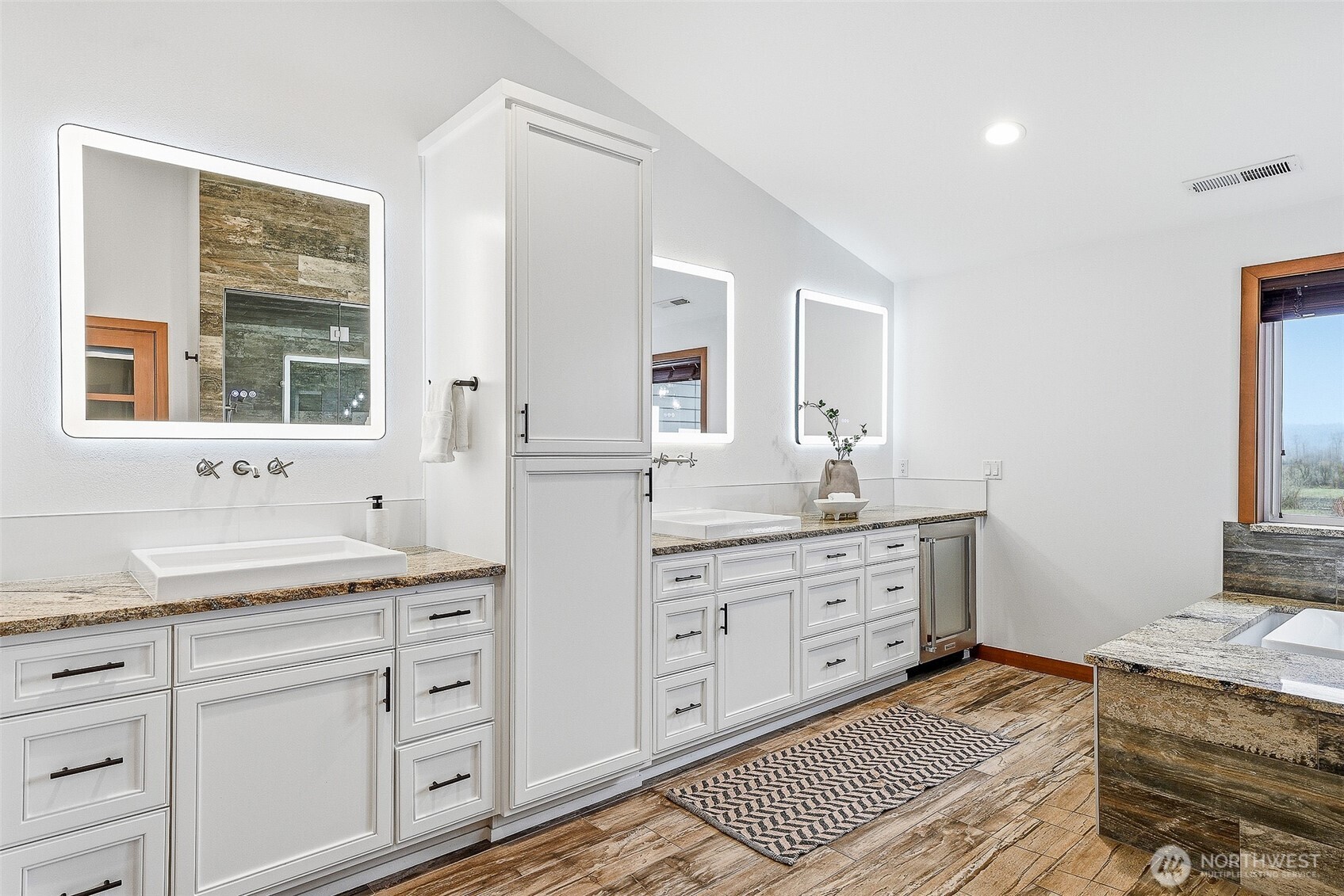 MLS #NWM2495378 image #19