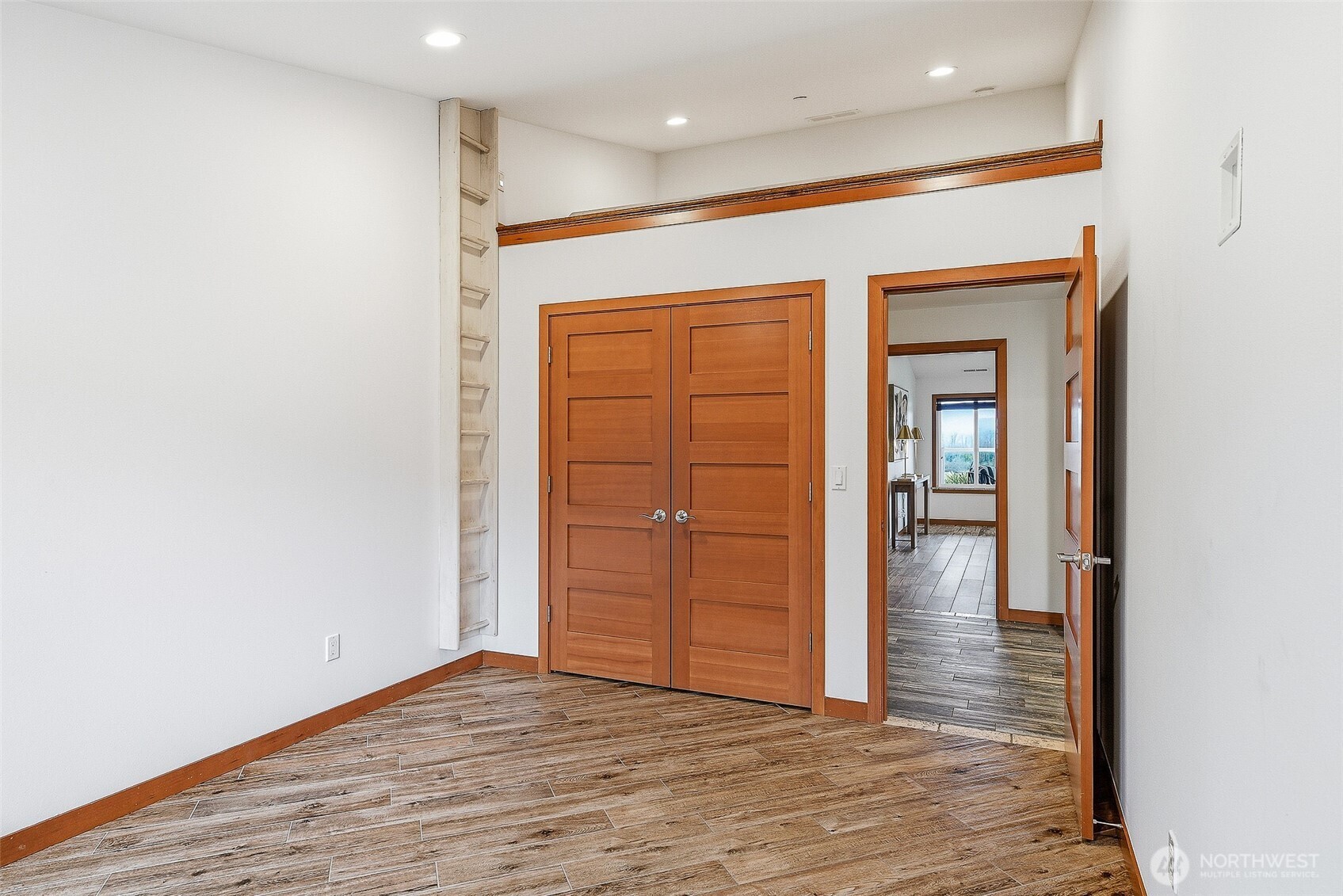 MLS #NWM2495378 image #13