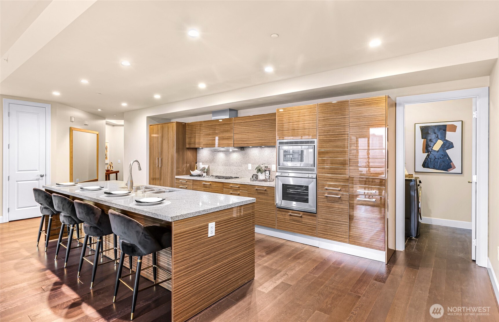 MLS #NWM2496120 image #6