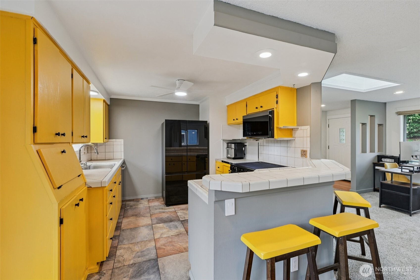 MLS #NWM2496137 image #9