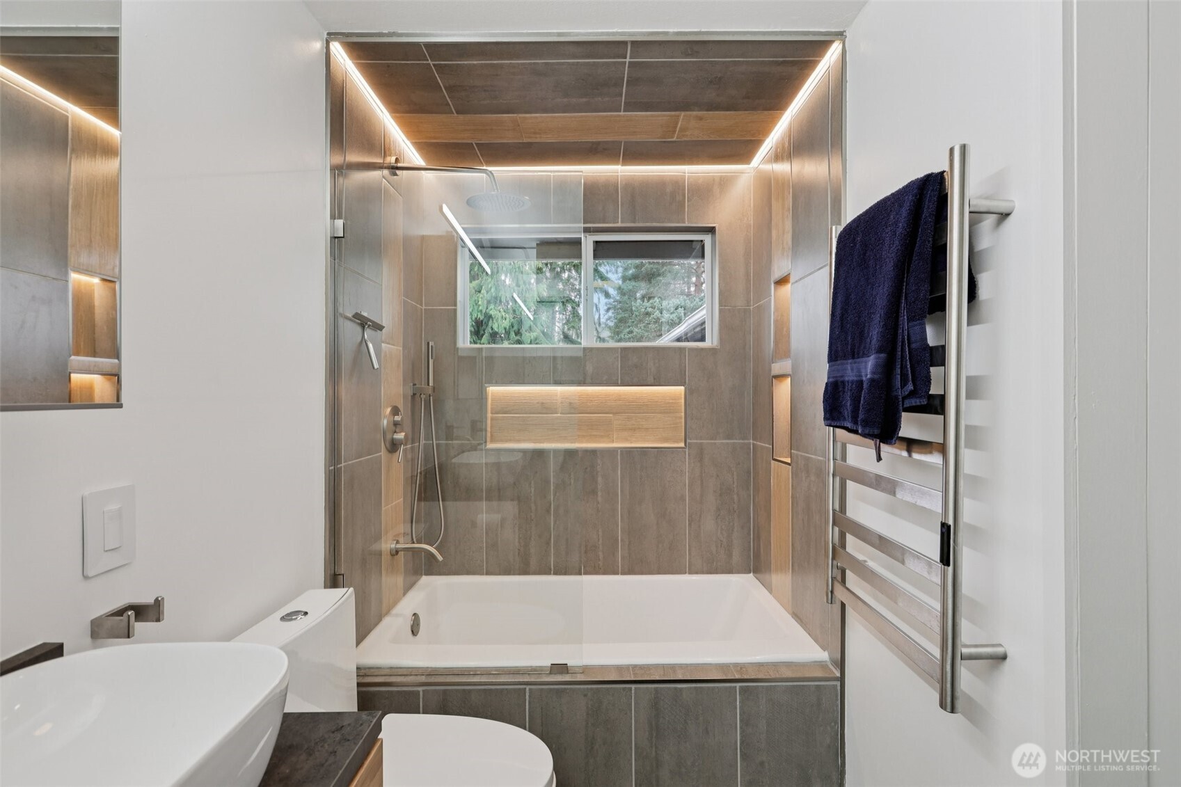 MLS #NWM2496137 image #16